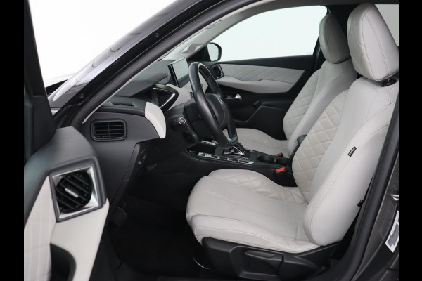 DS DS 3 Crossback E-Tense Performance Line+ 50 kWh | 1e eigenaar | Adaptive cruise | Matrix LED | Alcantara | Carplay | Navigatie | DAB | Parkeerhulp | Climate control | Dodehoek detectie