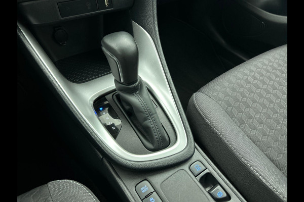 Toyota Yaris 1.5 Hybrid Active Auto. Navigatie Apple Carplay/Android Auto Camera Adaptive Cruise Control Climate Control