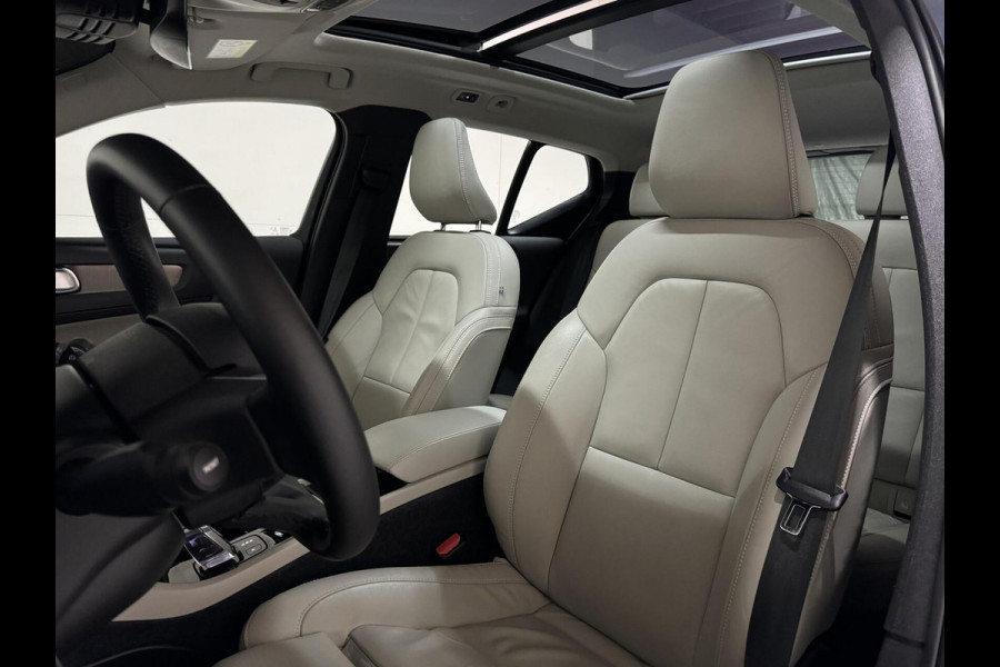 Volvo XC40 1.5 T4 Recharge Inscription Pano Leer Carplay Camera