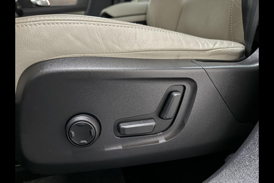 Volvo XC40 1.5 T4 Recharge Inscription Pano Leer Carplay Camera