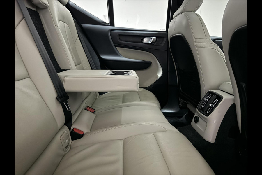 Volvo XC40 1.5 T4 Recharge Inscription Pano Leer Carplay Camera