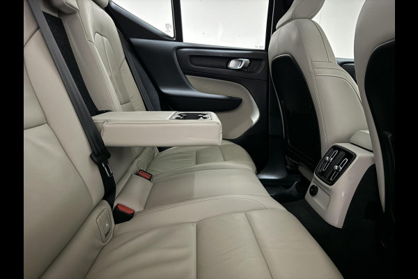 Volvo XC40 1.5 T4 Recharge Inscription Pano Leer Carplay Camera