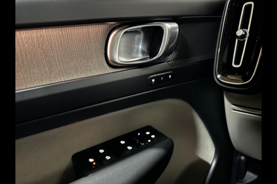 Volvo XC40 1.5 T4 Recharge Inscription Pano Leer Carplay Camera