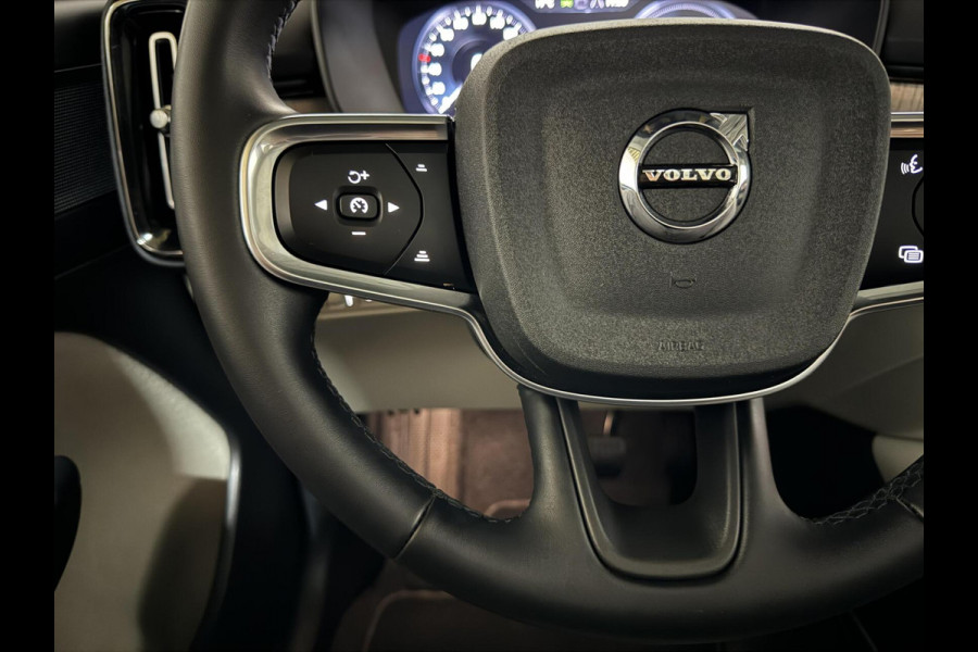 Volvo XC40 1.5 T4 Recharge Inscription Pano Leer Carplay Camera