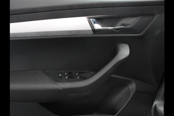 Škoda Karoq 1.5 TSI 150pk Automaat ACT Ambition | Navigatie | Android Auto / Apple Carplay | Climate Control | Camera | Parkeer sensoren | Lichtmetalen Velgen | Dab | Digitale Cockpit | Keyless Start | Led | Cruise Control Adaptive