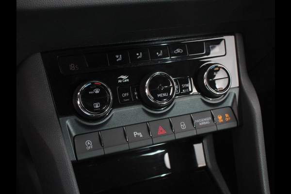 Škoda Karoq 1.5 TSI 150pk Automaat ACT Ambition | Navigatie | Android Auto / Apple Carplay | Climate Control | Camera | Parkeer sensoren | Lichtmetalen Velgen | Dab | Digitale Cockpit | Keyless Start | Led | Cruise Control Adaptive