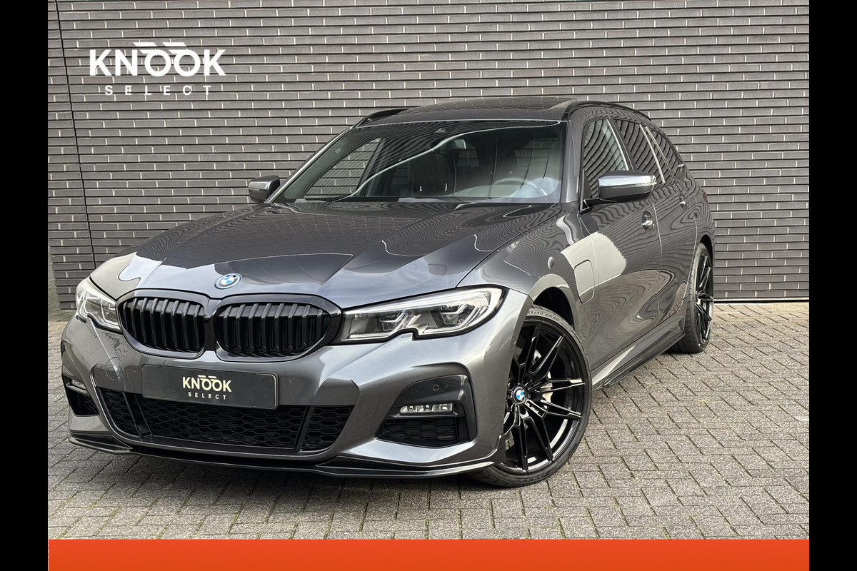 BMW 3 Serie Touring 330e High Executive M Sport Pakket Automaat / Panoramadak / Live Cockpit Professional / Stoelverwarming / Laser Light / 20" / M Performance Pack / Head-Up Display / Shadow Line / Extra Getint Glas