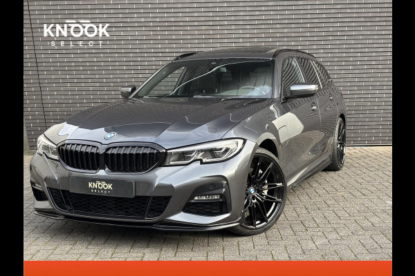 BMW 3 Serie Touring 330e High Executive M Sport Pakket Automaat / Panoramadak / Live Cockpit Professional / Stoelverwarming / Laser Light / 20" / M Performance Pack / Head-Up Display / Shadow Line / Extra Getint Glas
