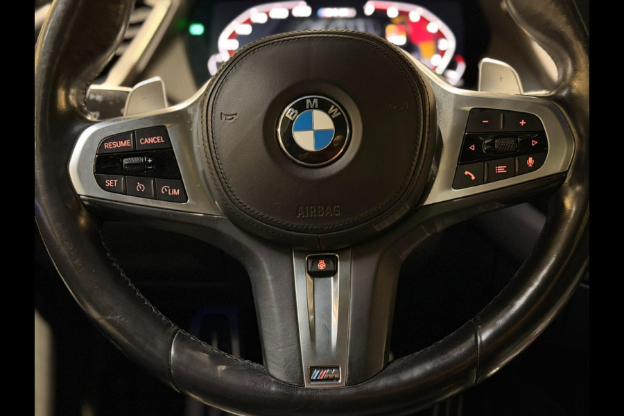 BMW 1-serie M135i xDrive High Executive PANO|M-Sport|HarmanCardon|HUD|Carplay|Stoel&Stuur verwarming|Keyless|Virtual Dash|ACC