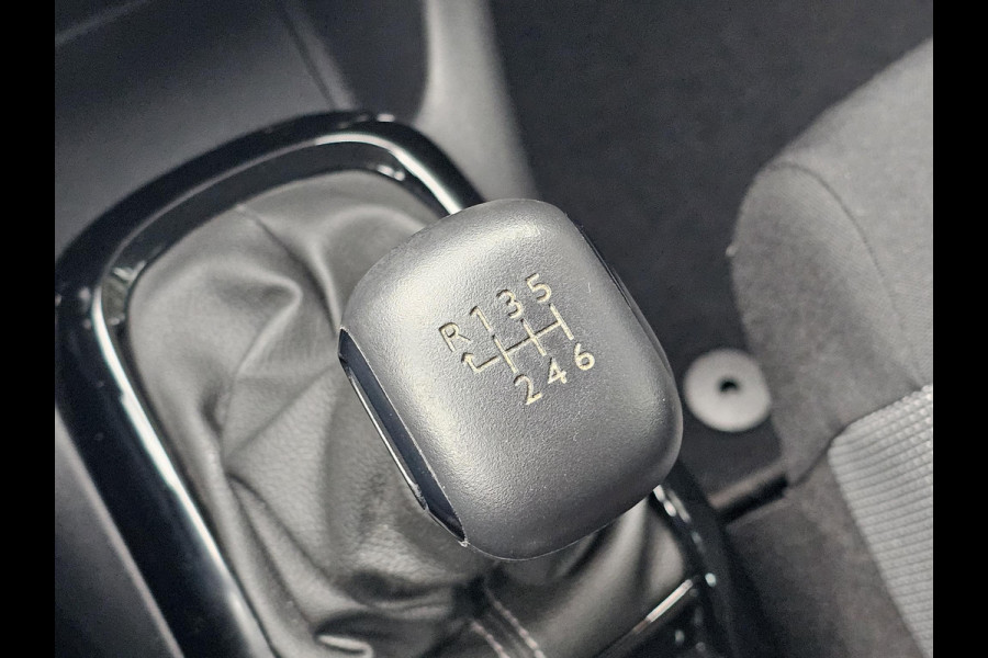 Citroën C3 Aircross 1.2 PureTech Feel 110 pk | Navigatie | app-voorbereiding | Climate control | Cruise control | Lane assist | Led verlichting | Multifunctioneel stuurwiel etc.