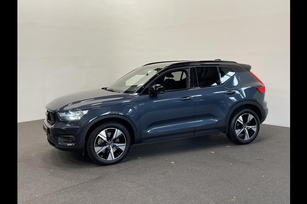Volvo XC40 1.5 T5 262pk Recharge R-Design Navigatie Apple Carplay/ Android Auto Camera Parkeersensoren Cruise Control Stoelverwarming Full Led Virtual Cockpit Climate Control Lichtmetalen velgen