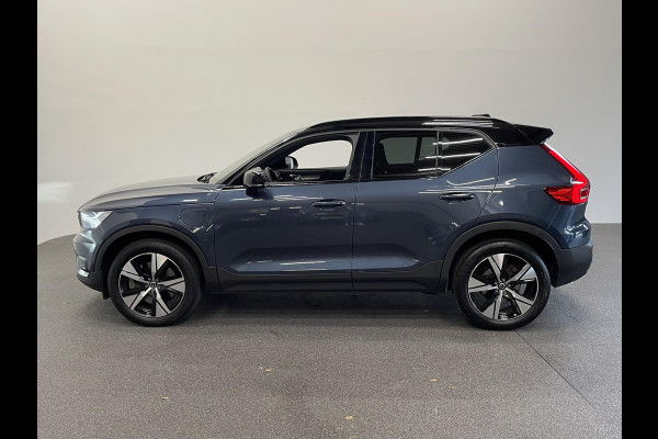 Volvo XC40 1.5 T5 262pk Recharge R-Design Navigatie Apple Carplay/ Android Auto Camera Parkeersensoren Cruise Control Stoelverwarming Full Led Virtual Cockpit Climate Control Lichtmetalen velgen