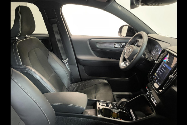 Volvo XC40 1.5 T5 262pk Recharge R-Design Navigatie Apple Carplay/ Android Auto Camera Parkeersensoren Cruise Control Stoelverwarming Full Led Virtual Cockpit Climate Control Lichtmetalen velgen