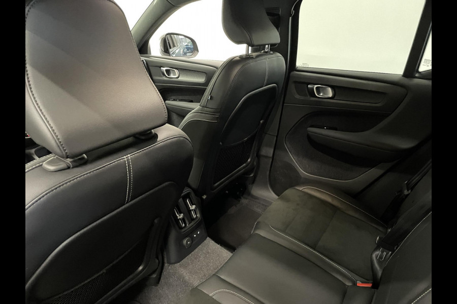 Volvo XC40 1.5 T5 262pk Recharge R-Design Navigatie Apple Carplay/ Android Auto Camera Parkeersensoren Cruise Control Stoelverwarming Full Led Virtual Cockpit Climate Control Lichtmetalen velgen