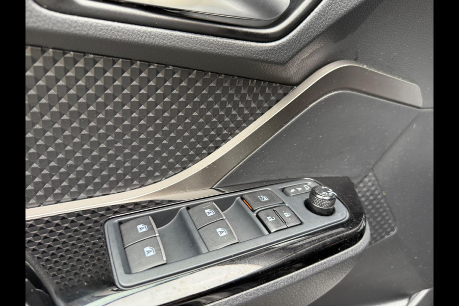 Toyota C-HR 1.8 Hybrid Dynamic Sport - Automaat - Navi - Camera - Org.NL