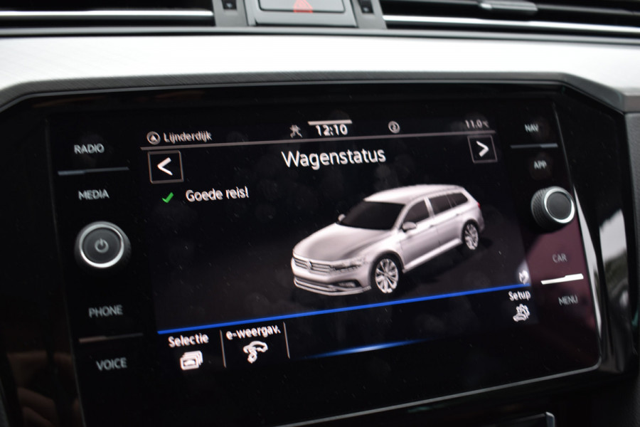 Volkswagen Passat Variant 218PK DSG HYBRID GTE BUSINESS TREKHAAK/NAVI/CAMERA