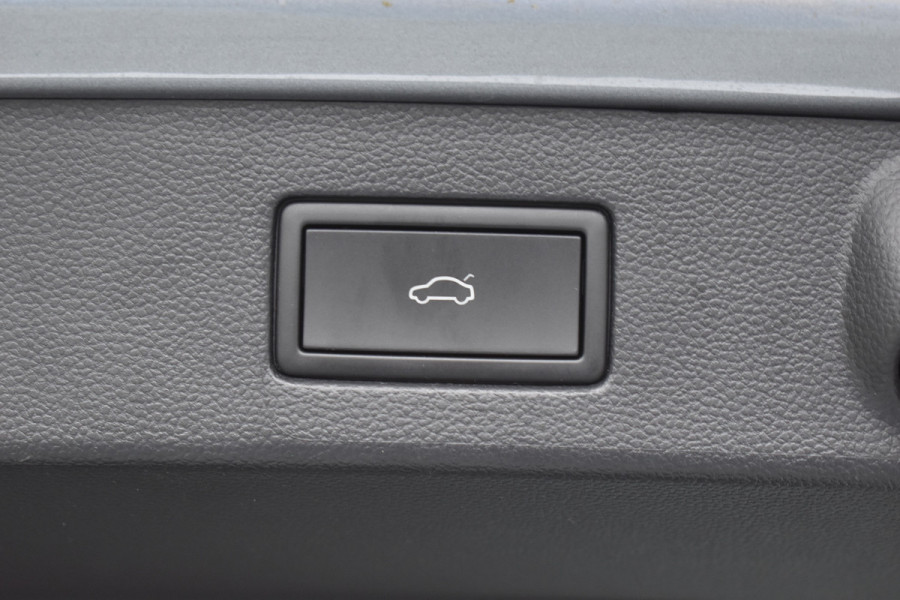 Volkswagen Arteon Shooting Brake eHYBRID 218PK DSG ELEGANCE BUSINESS+ LEDER/VIRTUAL/PANORAMADAK