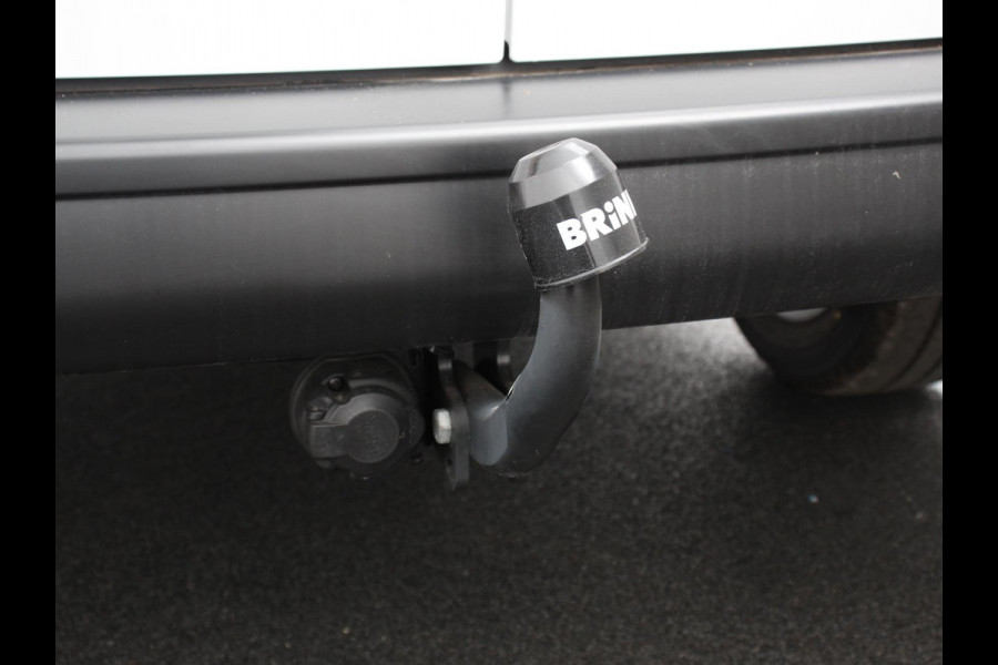 Opel Vivaro 2.0 BlueHDi 180 S&S L3 Automaat Apple Carplay /  Android Auto Parkeersensoren V+A Trekhaak Camera Navigatie Cruise Control LED koplampen houten afwerking laadruimte