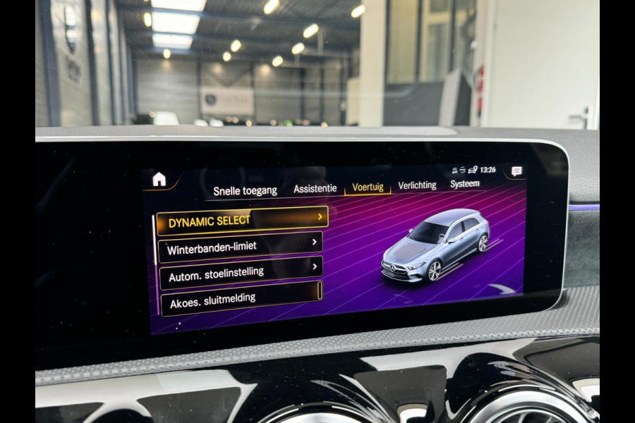 Mercedes-Benz A-Klasse 200 / 45 AMG LED/VIRTUAL/SFEER/PANO/HALF LEDER+S.VERWARMING/LMV/360 CAM/LINE/ACC/ECC/12 MDN GARANTIE!