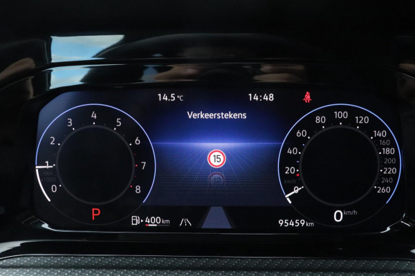 Volkswagen Golf 1.5 eTSI R-Line | 3X R-Line | PANO | IQ.Light | VOL!