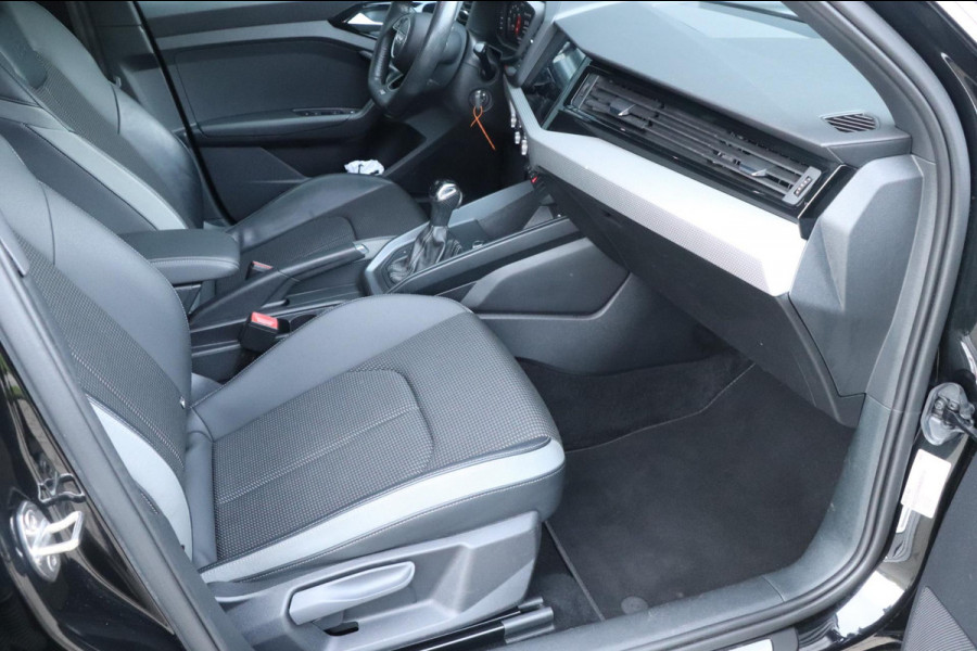 Audi A1 Sportback 30 TFSI S Line | Carplay | PDC | Sfeerverlichting