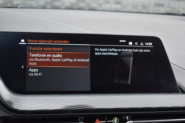 BMW 1-serie 118i Sport Line 1.5 100kW Automaat/Navigatie/carplay/stoelverwarming/btw auto