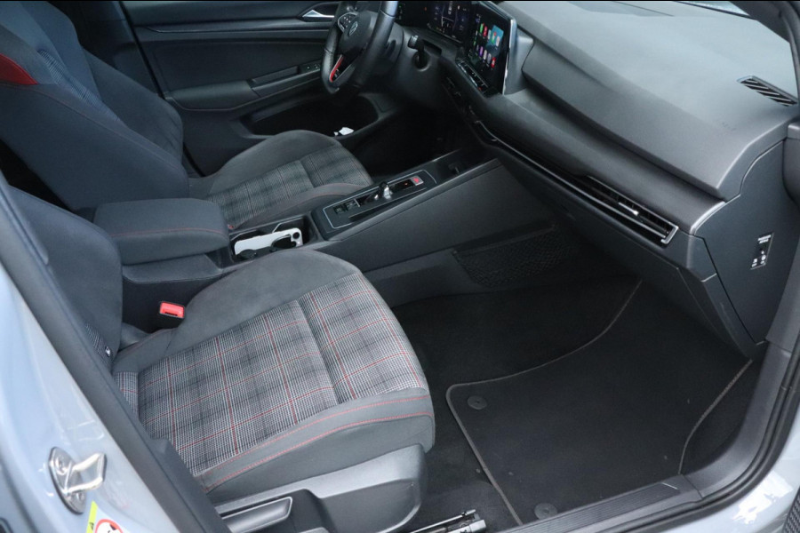 Volkswagen Golf 2.0 TSI GTI | PANO - HUD - IQ.LIGHT - HARMAN KARDON - VOL!