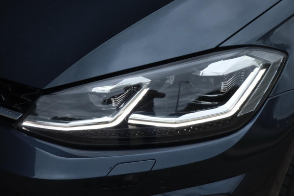 Volkswagen Golf 2.0 TDI GTD | PANO / VIRT.COCKPIT / VOL!