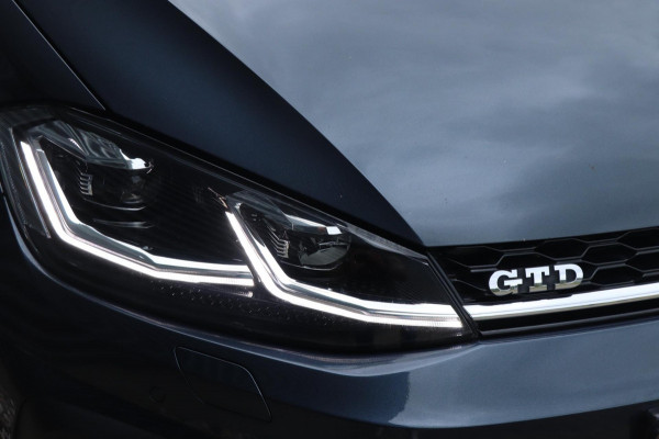 Volkswagen Golf 2.0 TDI GTD | PANO / VIRT.COCKPIT / VOL!