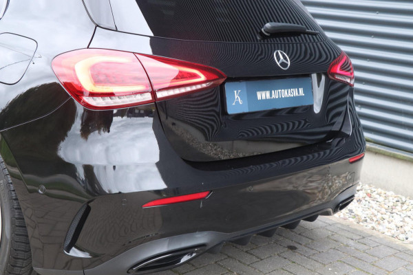 Mercedes-Benz A-Klasse A200 - Night Pakket - AMG - PANO - VOL!