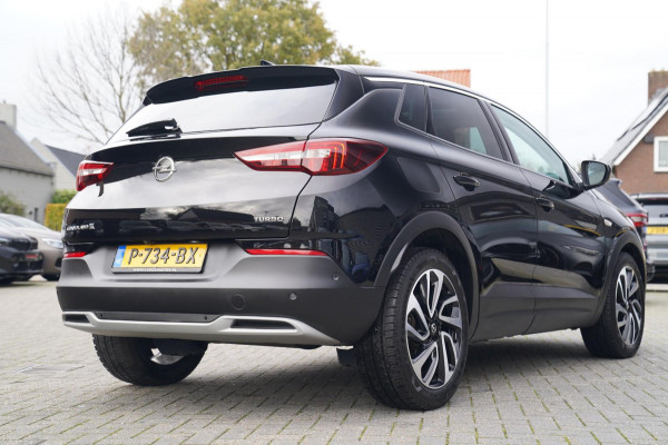 Opel Grandland X 1.6 Turbo Ultimate | Stoelverwarming/verkoeling | Adaptieve cruise | Panorama | Luxe Leder | LED | DENON AUDIO |