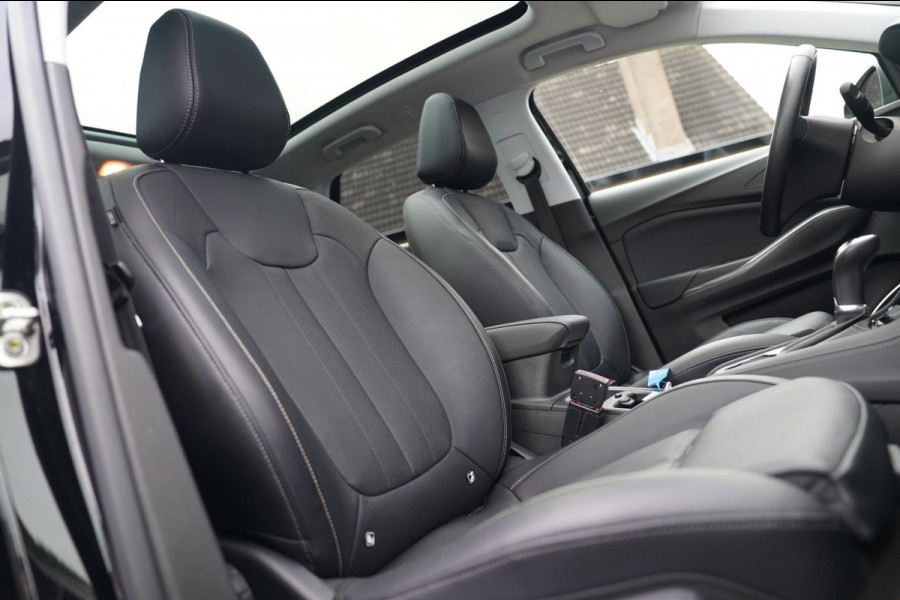 Opel Grandland X 1.6 Turbo Ultimate | Stoelverwarming/verkoeling | Adaptieve cruise | Panorama | Luxe Leder | LED | DENON AUDIO |