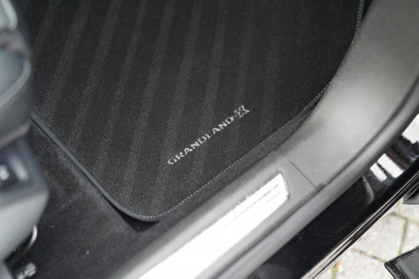 Opel Grandland X 1.6 Turbo Ultimate | Stoelverwarming/verkoeling | Adaptieve cruise | Panorama | Luxe Leder | LED | DENON AUDIO |