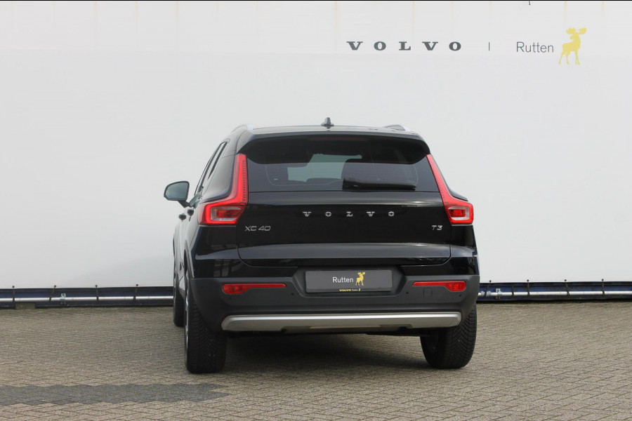 Volvo XC40 T3 163PK automaat Momentum Pro / Climate Control/ Cruise control/ elektrische achterklep/ Bluetooth/ Apple carplay/ Drive mode/ Parkeersensoren met camera/ Navigatie