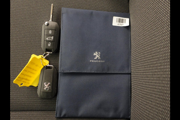 Peugeot Expert 1.5 BlueHDI 120PK L2H1 Airco Navi Trekhaak Carplay Cruise Control