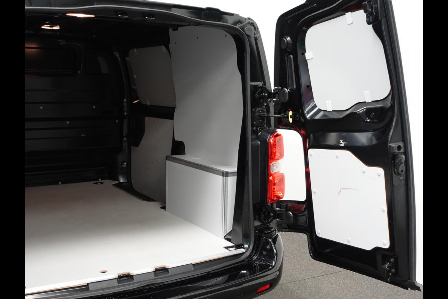 Peugeot Expert 1.5 BlueHDI 120PK L2H1 Airco Navi Trekhaak Carplay Cruise Control