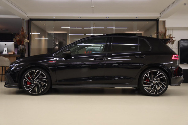 Volkswagen Golf 2.0 TSI GTI CLUBSPORT BLACKSTYLE /PANO/HK/SPECIAL/CAM/CARPLAY/IQ/VOLL