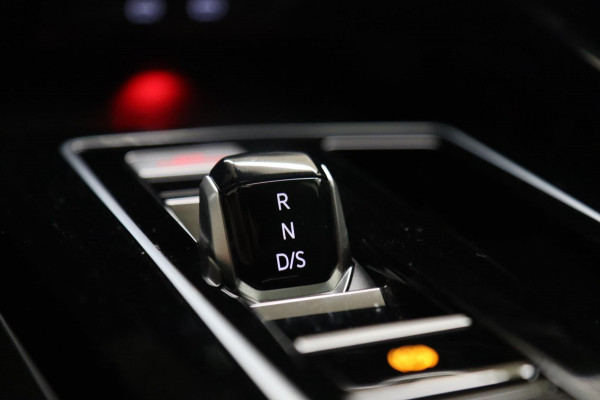 Volkswagen Golf 2.0 TSI GTI CLUBSPORT BLACKSTYLE /PANO/HK/SPECIAL/CAM/CARPLAY/IQ/VOLL