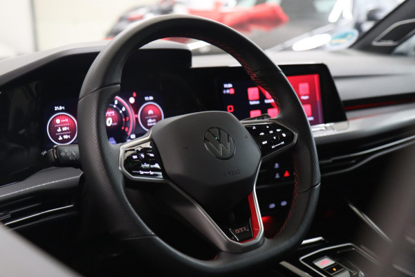 Volkswagen Golf 2.0 TSI GTI CLUBSPORT BLACKSTYLE /PANO/HK/SPECIAL/CAM/CARPLAY/IQ/VOLL