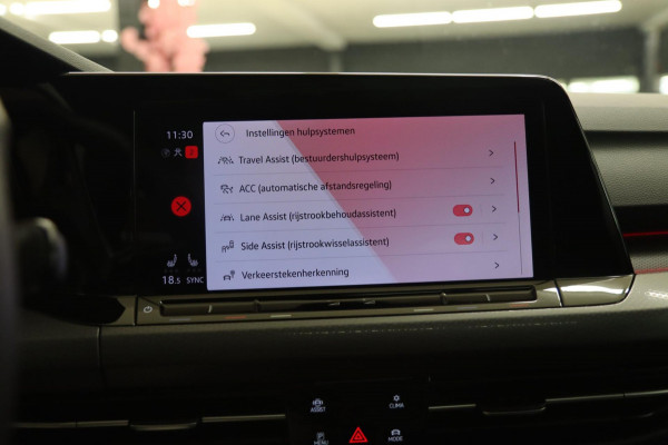 Volkswagen Golf 2.0 TSI GTI CLUBSPORT BLACKSTYLE /PANO/HK/SPECIAL/CAM/CARPLAY/IQ/VOLL