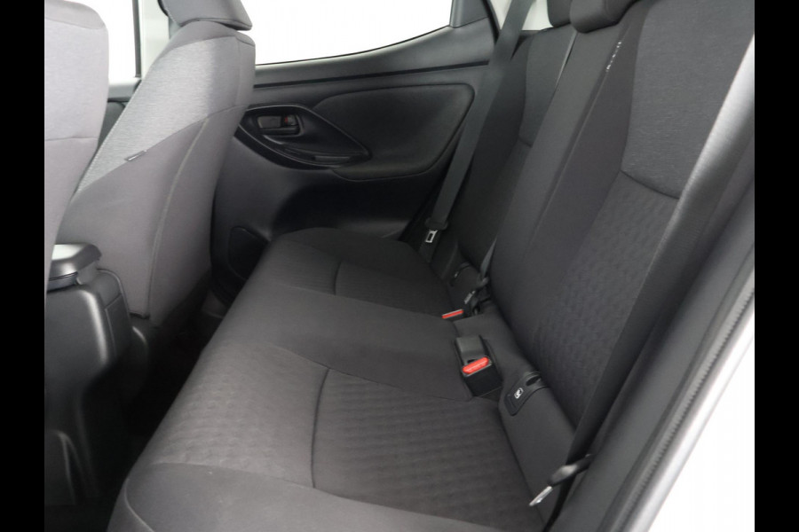 Toyota Yaris 1.5 Hybrid Dynamic | Afneembare trekhaak | Apple Carplay & Android Auto | Adaptieve Cruise Control |