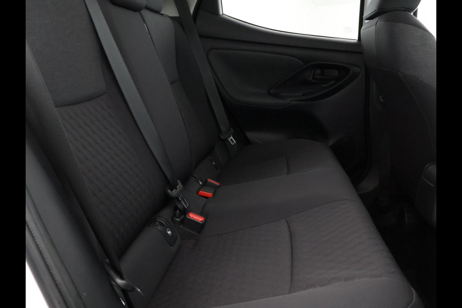 Toyota Yaris 1.5 Hybrid Dynamic | Afneembare trekhaak | Apple Carplay & Android Auto | Adaptieve Cruise Control |