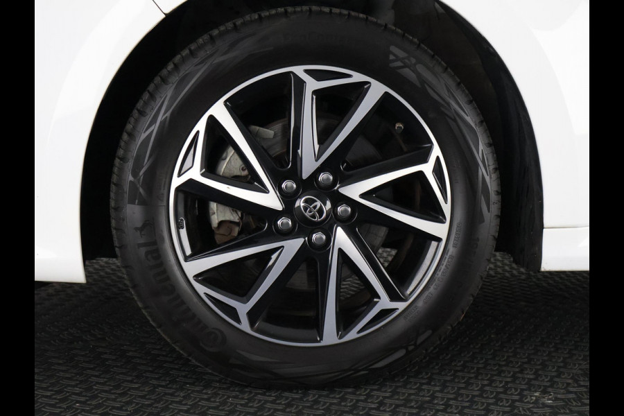 Toyota Yaris 1.5 Hybrid Dynamic | Afneembare trekhaak | Apple Carplay & Android Auto | Adaptieve Cruise Control |