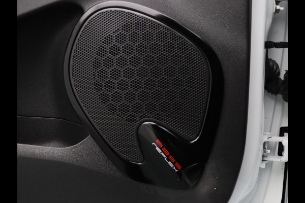 Renault Clio Estate 90pk TCe Zen Airco | Cruise | Carplay | Parkeersens. achter | Trekhaak