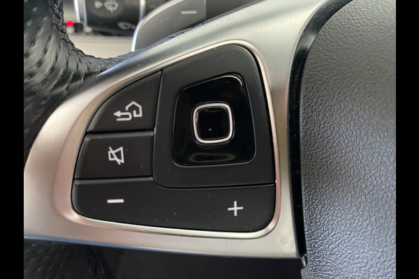 Mercedes-Benz E-Klasse 200 Business Solution AMG Upgrade Edition Panodak /Camera/ orgineel nederlands geleverde auto aan ambasade