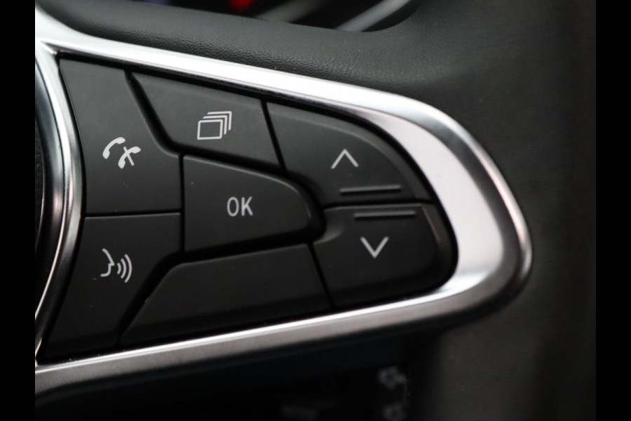 Renault Captur 100pk TCe Intens Cruise | Climate | Carplay | Navi | Parkeersens. achter