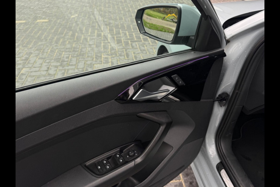 Audi A1 Sportback 35 TFSI 3x S line M24 NAVI CAMERA PDC LEDER LED SPORTVELGEN