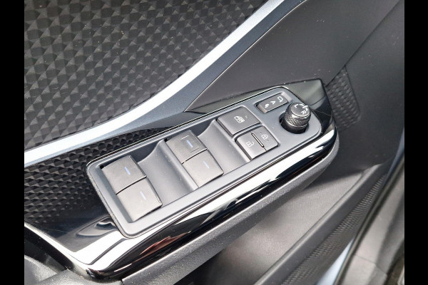 Toyota C-HR 2.0 Hybrid Dynamic Navigatie