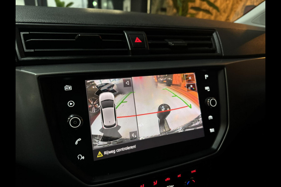 Seat Ibiza 1.0 TSI Style Garantie Trekhaak Carplay StoelVW Beats DAB PDC Led Cruise Clima Navi Rijklaar