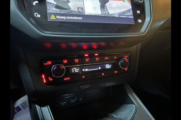 Seat Ibiza 1.0 TSI Style Garantie Trekhaak Carplay StoelVW Beats DAB PDC Led Cruise Clima Navi Rijklaar